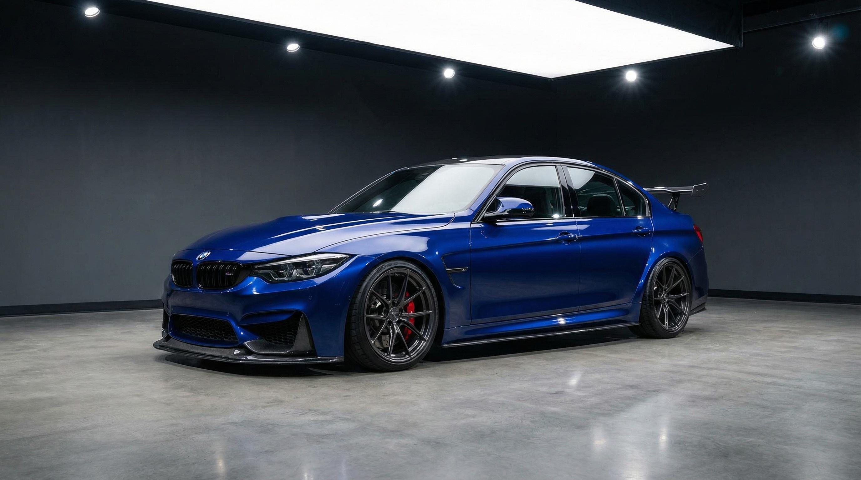 蘑菇视频深海蓝轿车改装视频